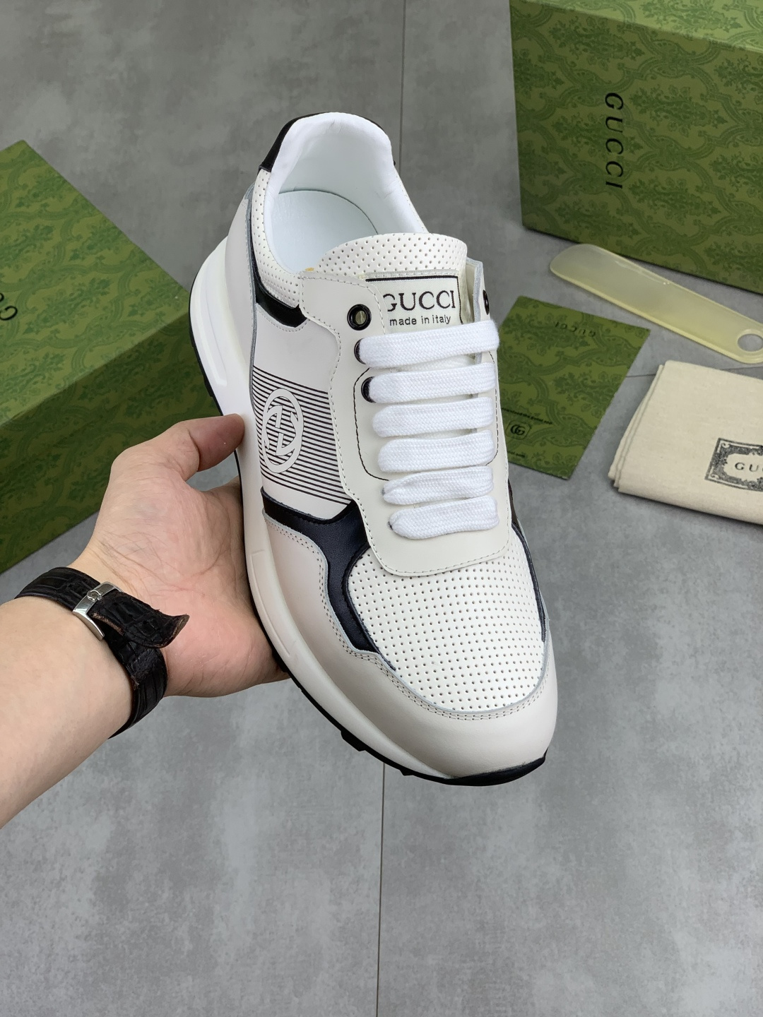 Gucci