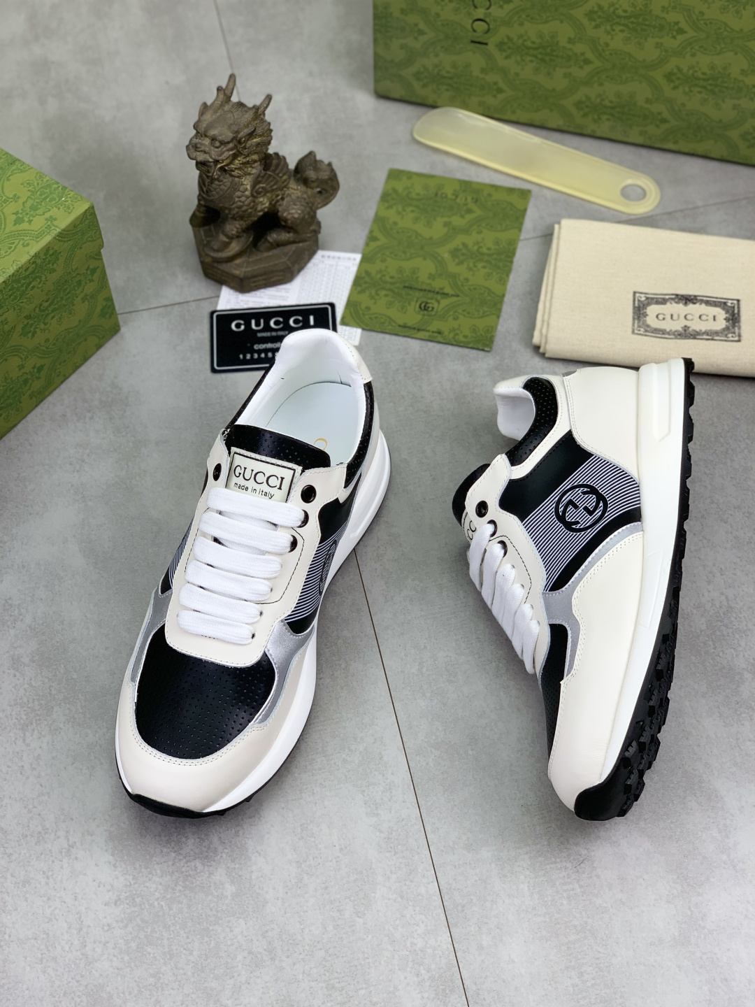 Gucci