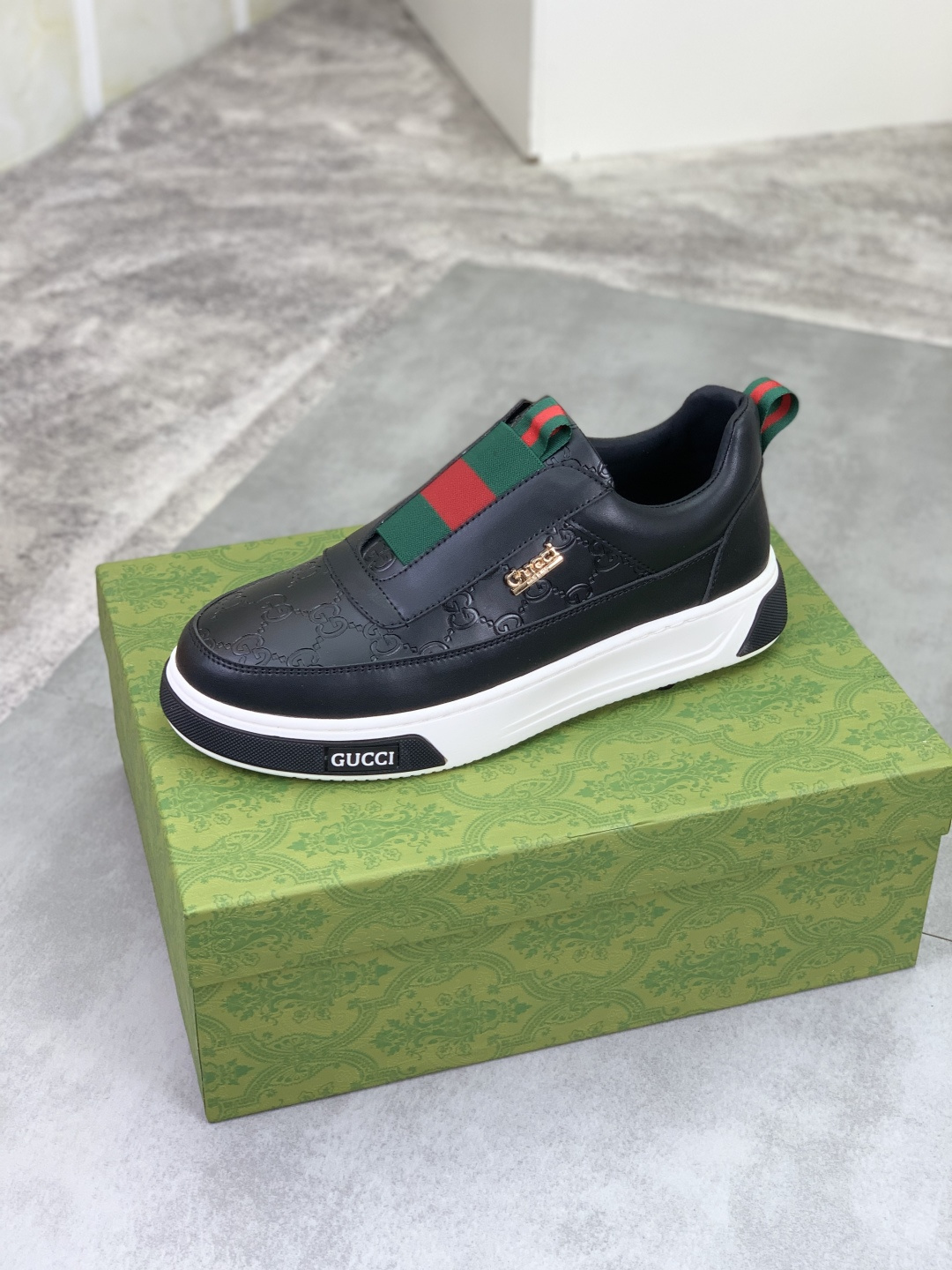 Gucci