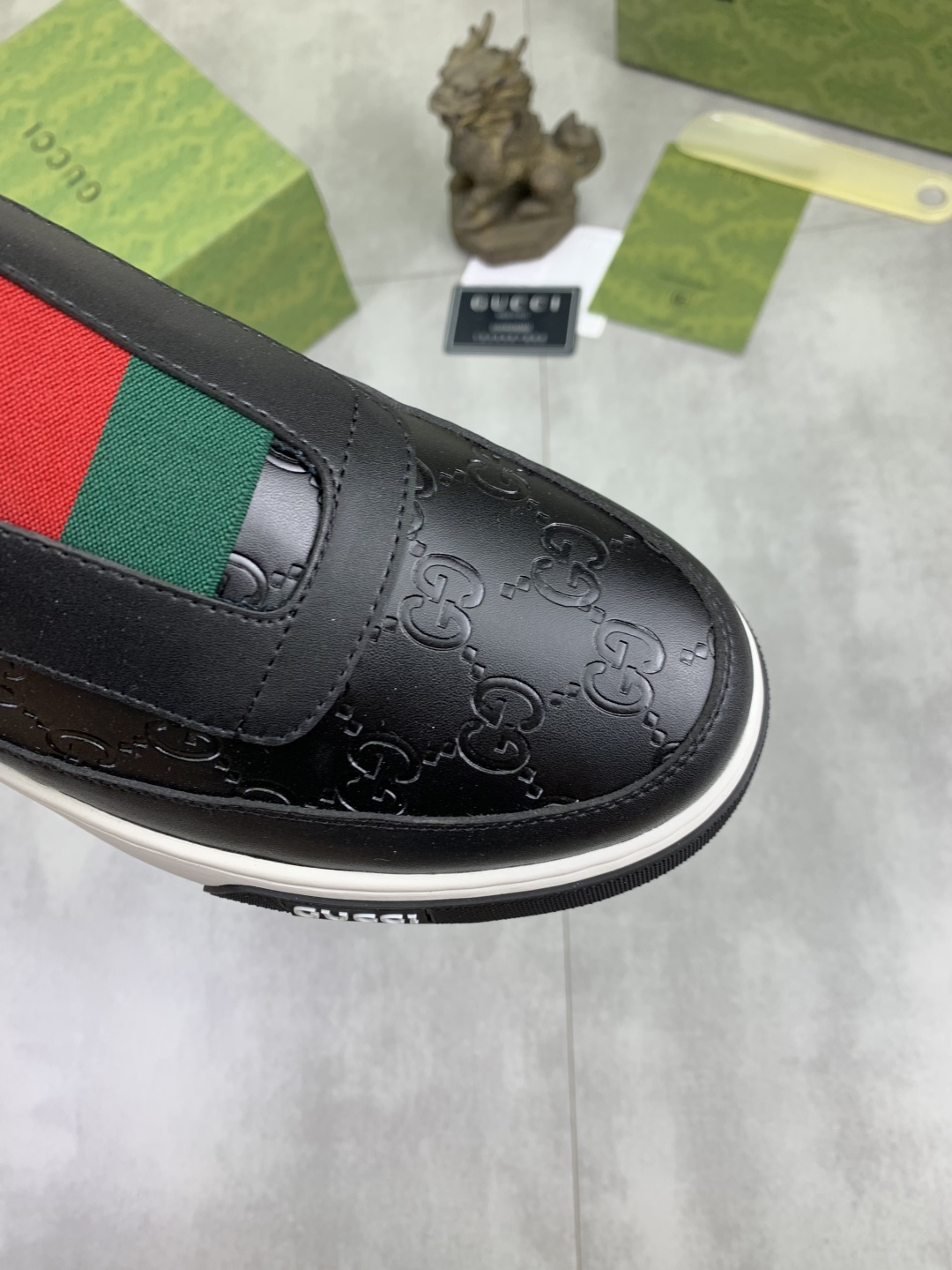 Gucci