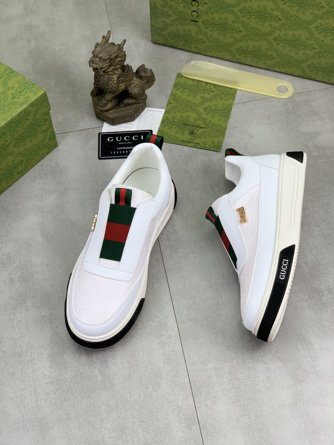 Gucci
