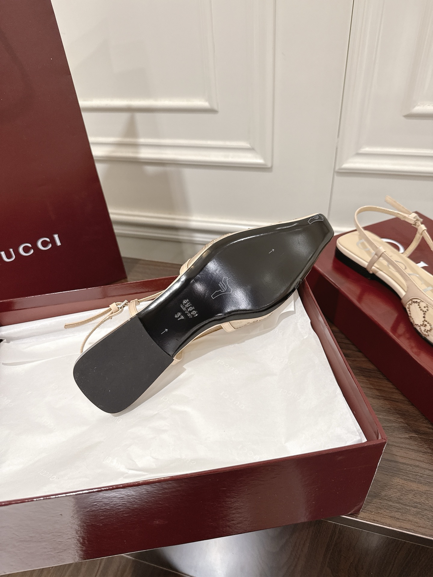 Gucci
