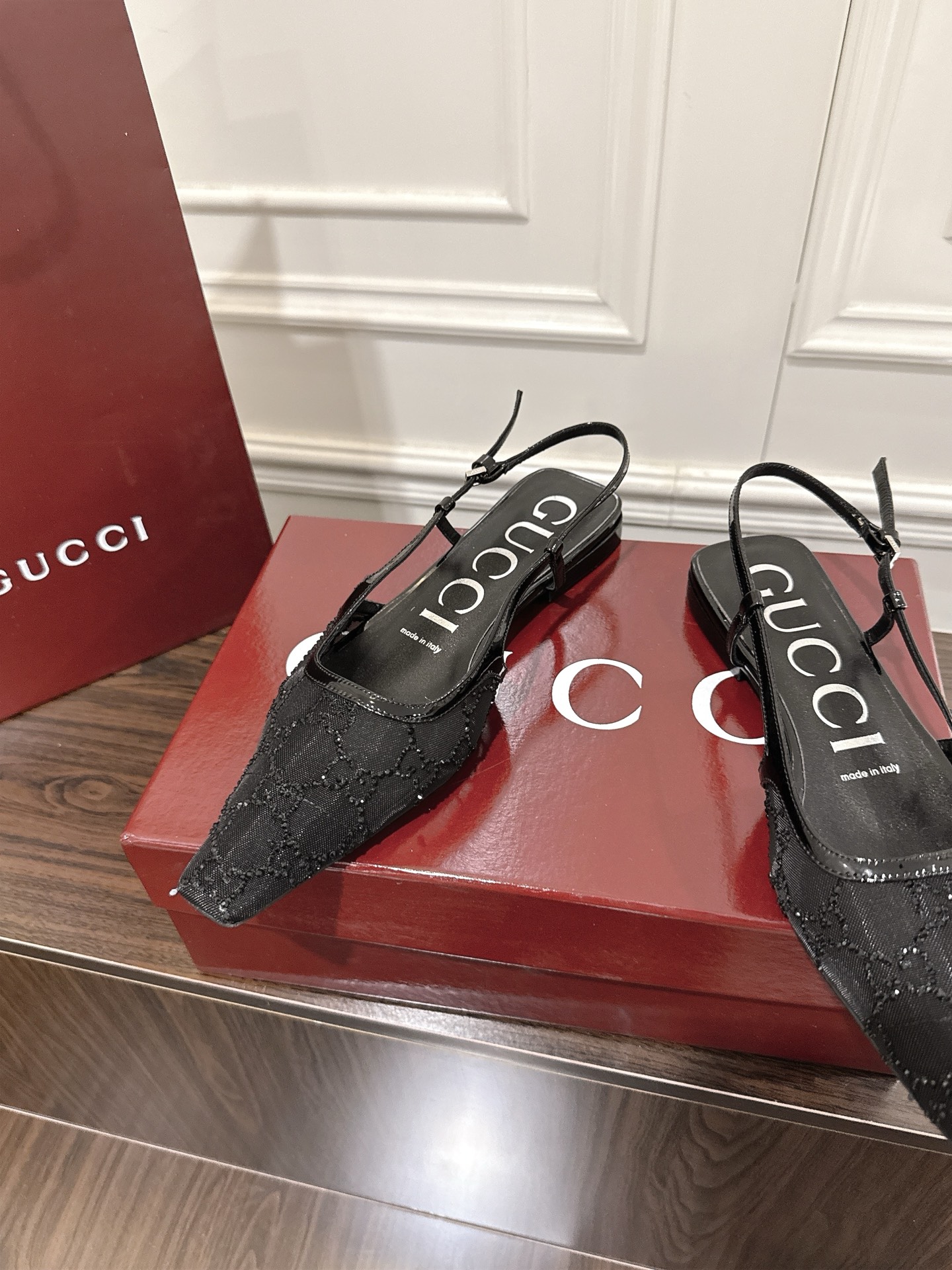 Gucci