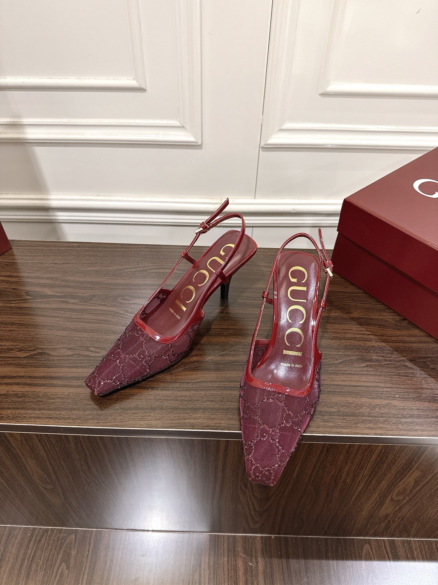 Gucci