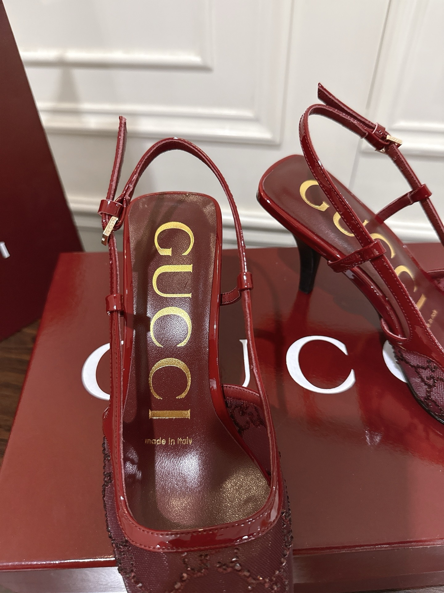 Gucci