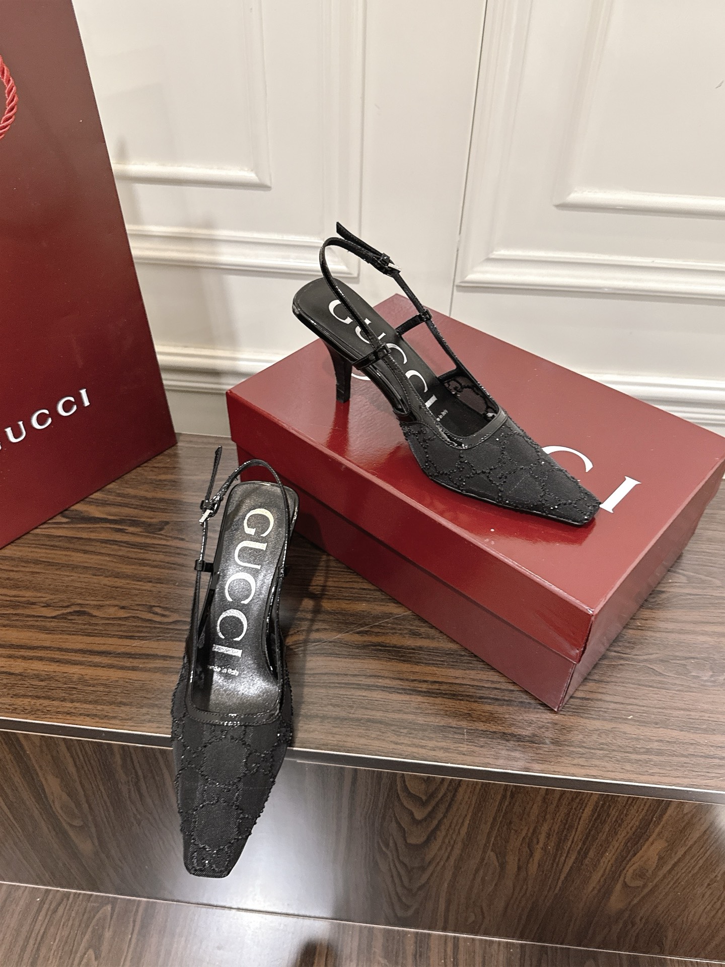 Gucci