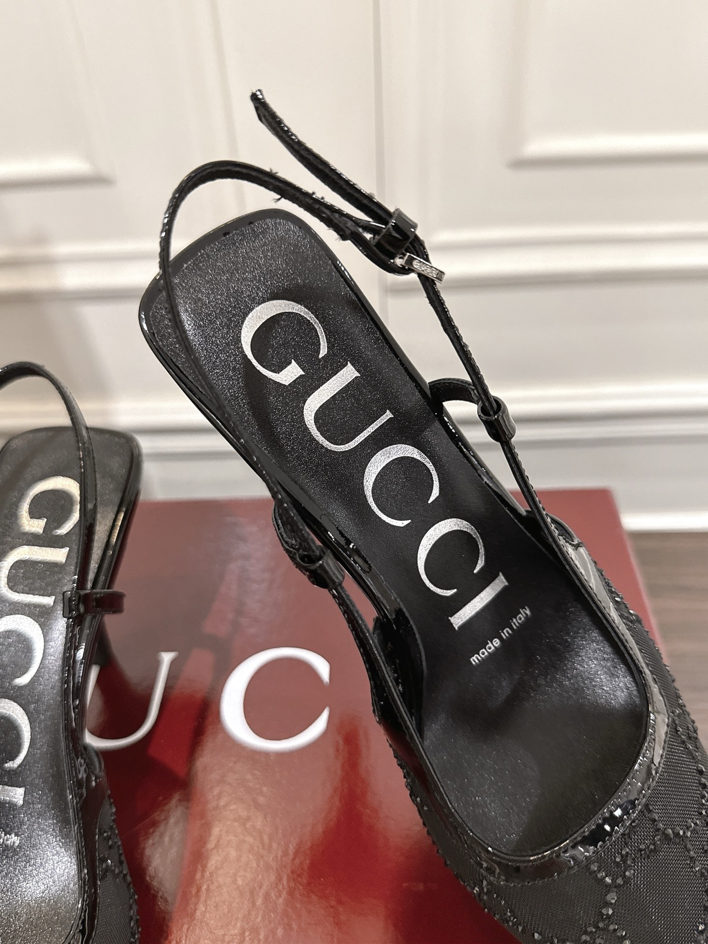 Gucci