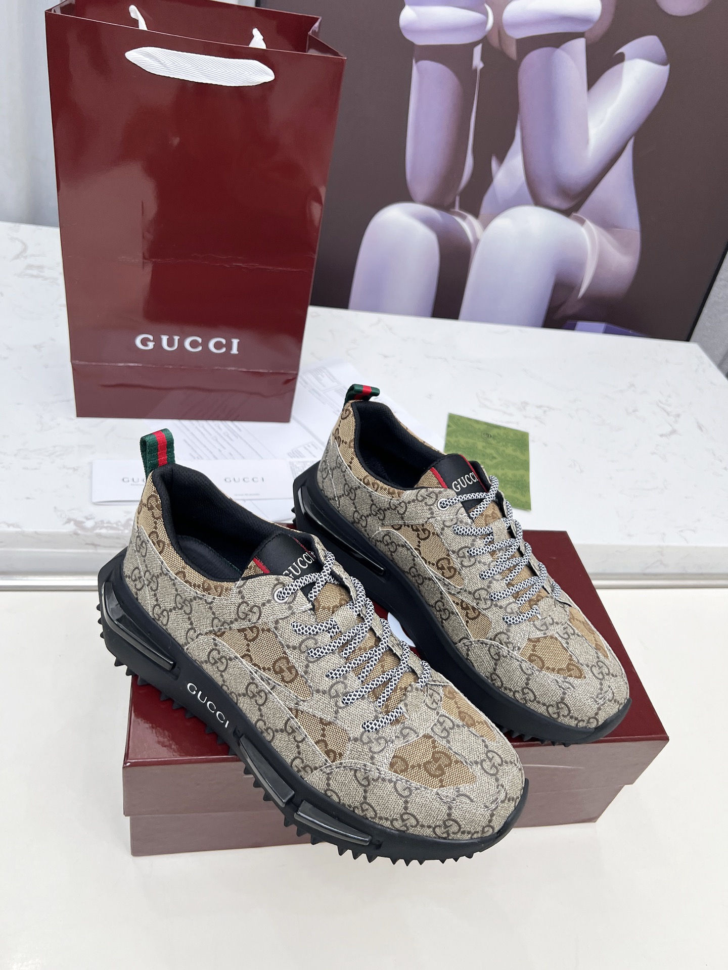 Gucci