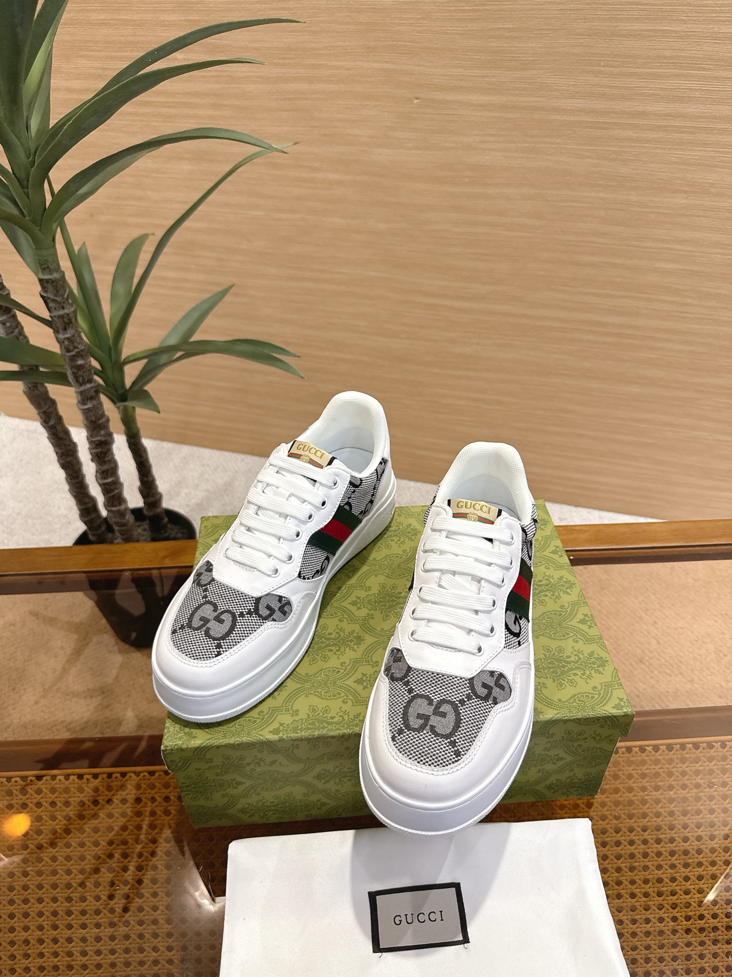 Gucci
