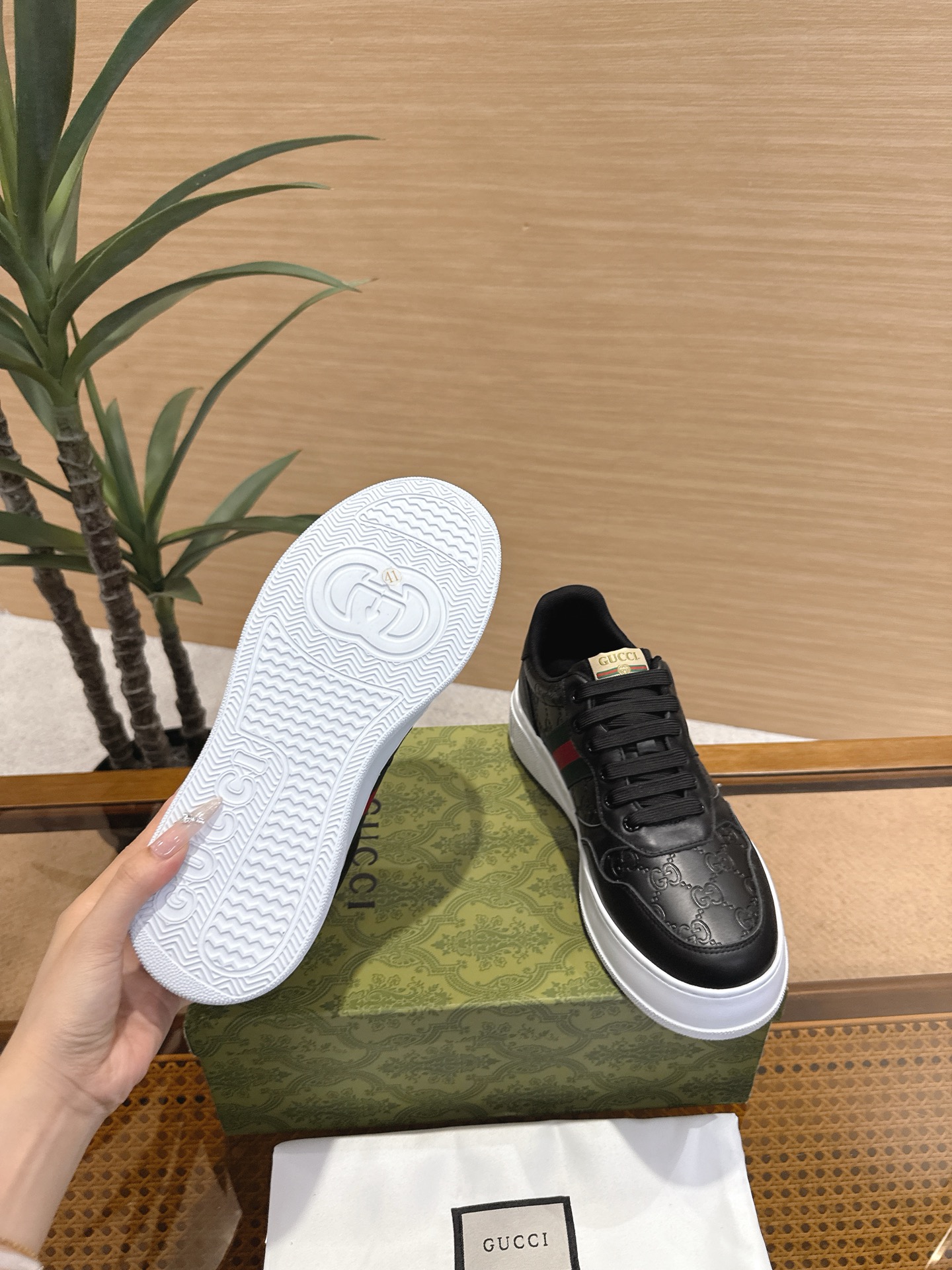 Gucci