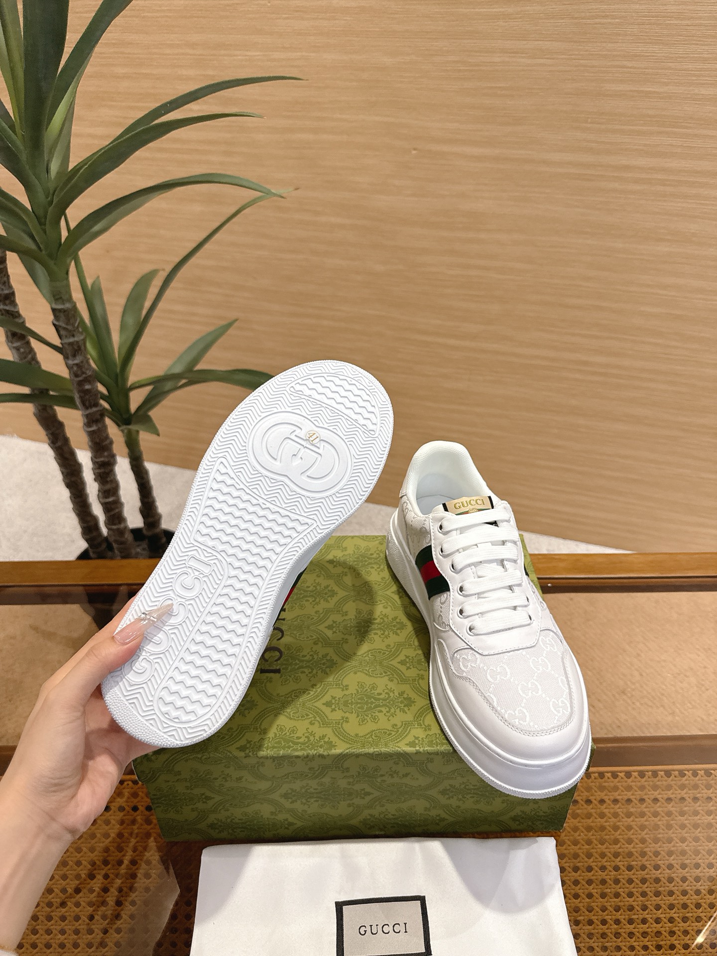 Gucci