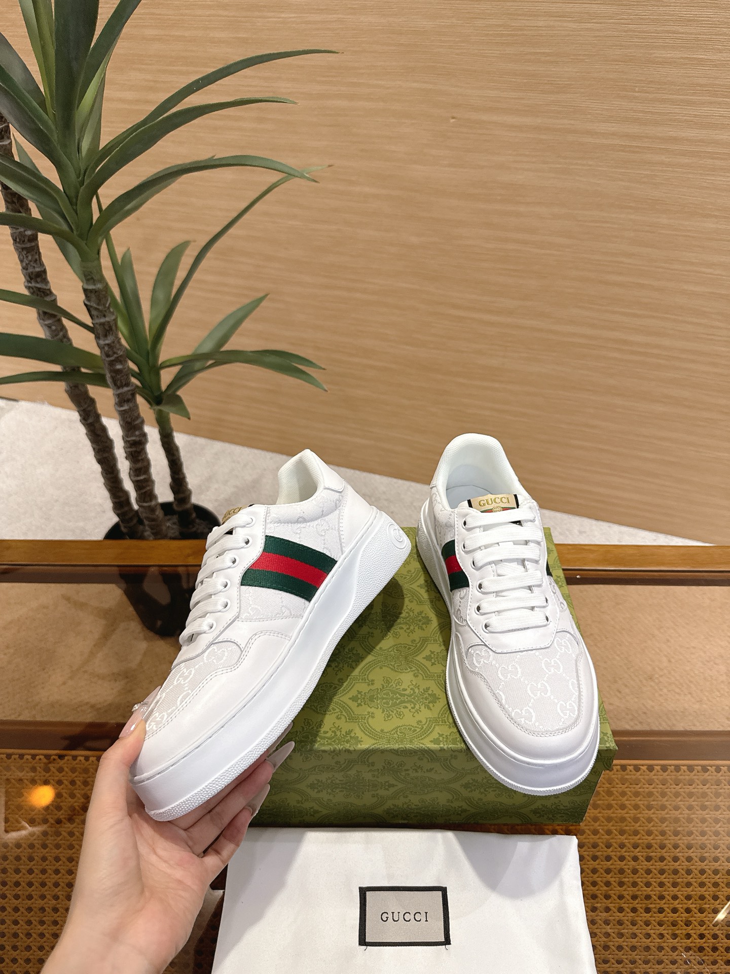 Gucci