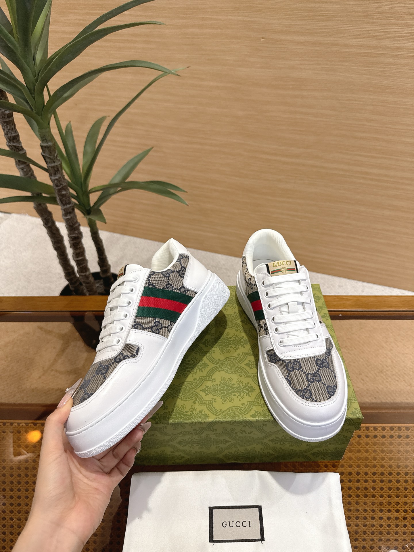 Gucci