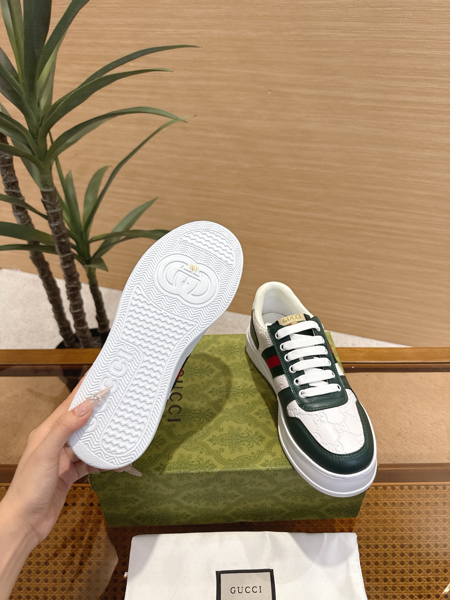 Gucci