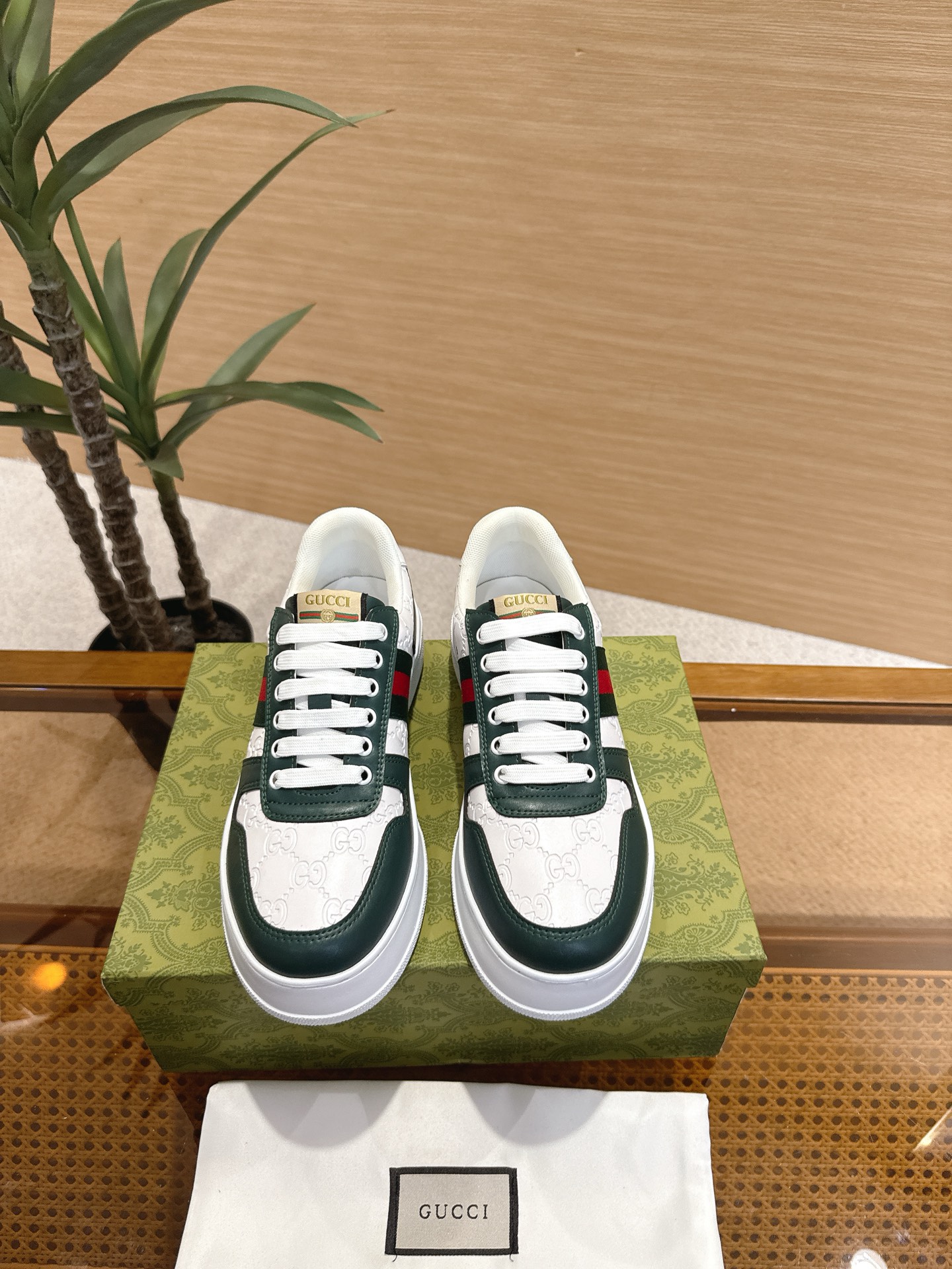 Gucci
