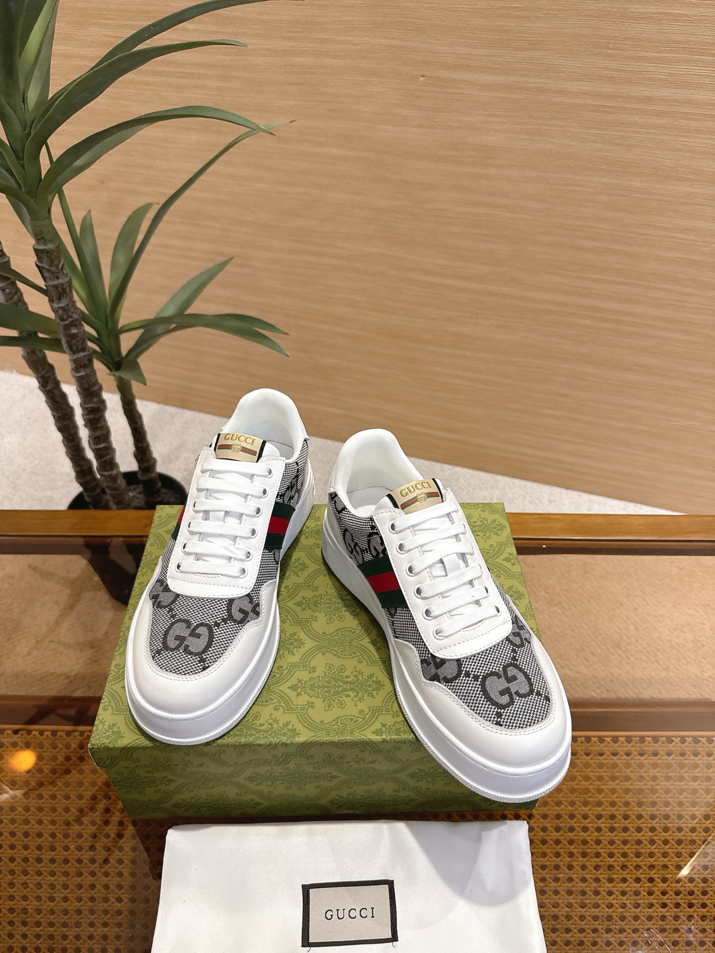 Gucci