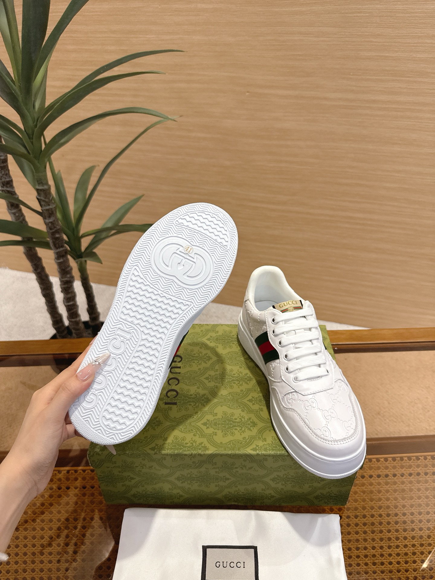 Gucci