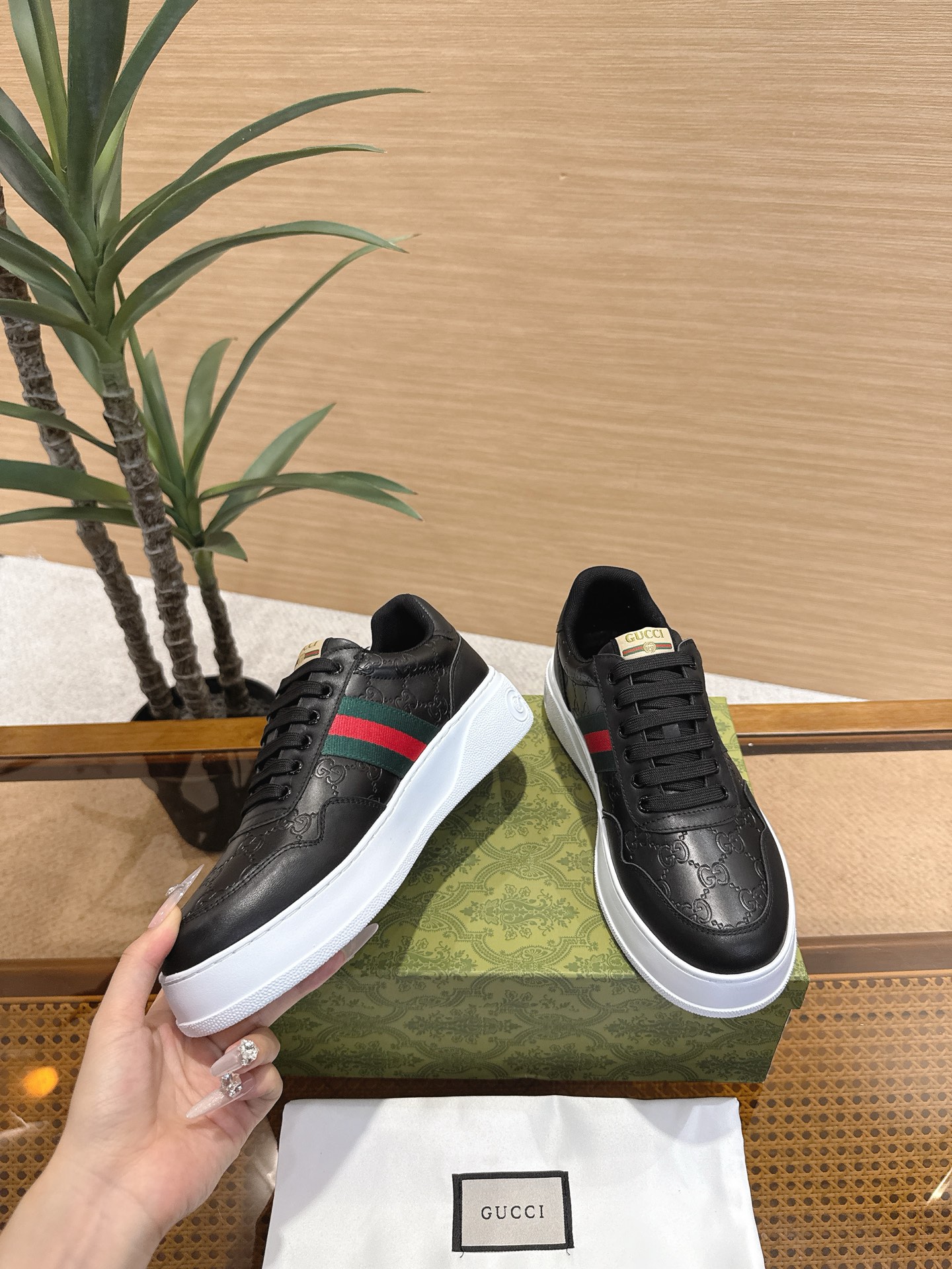 Gucci