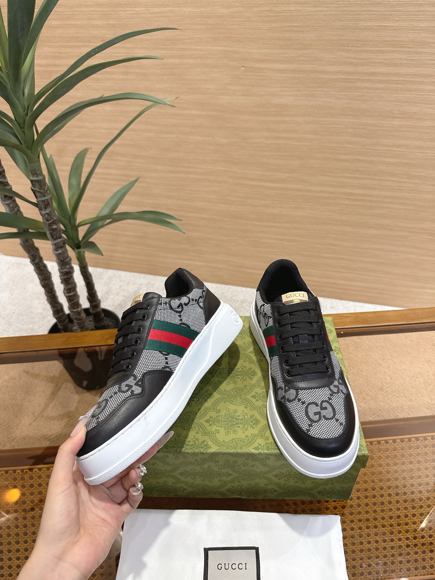 Gucci