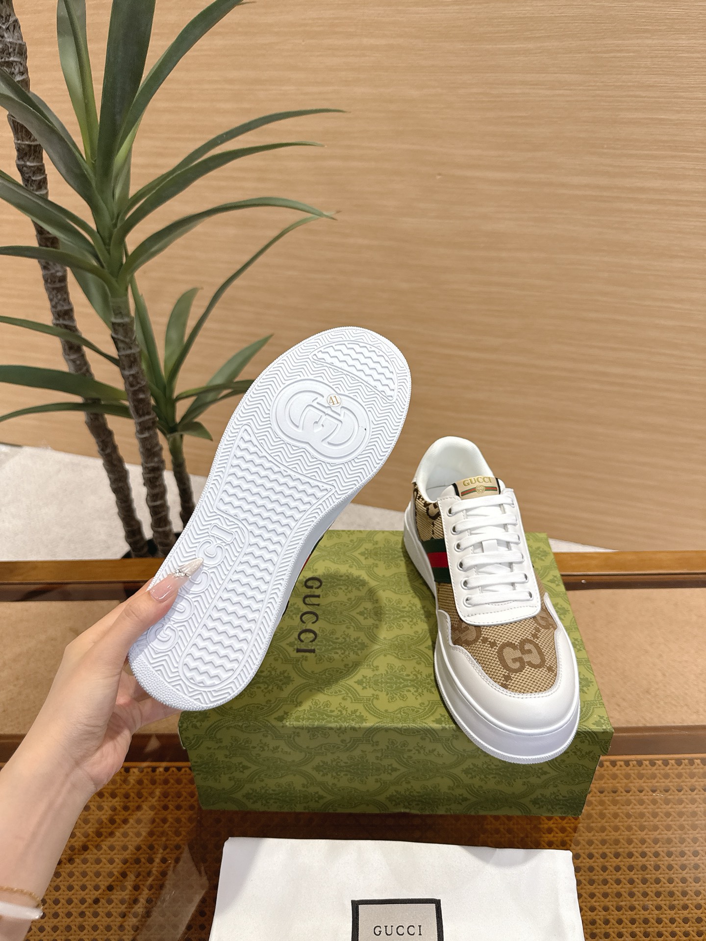 Gucci