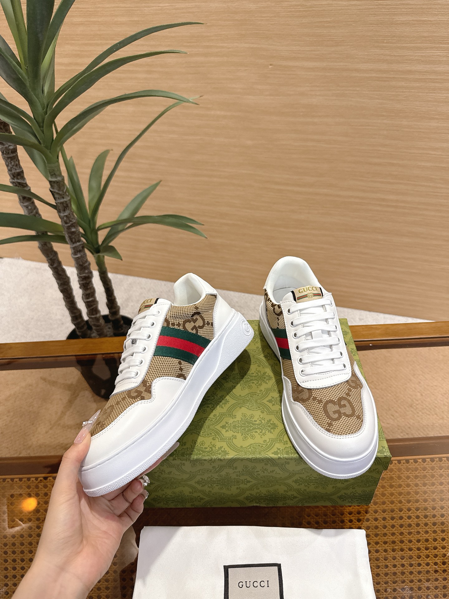 Gucci