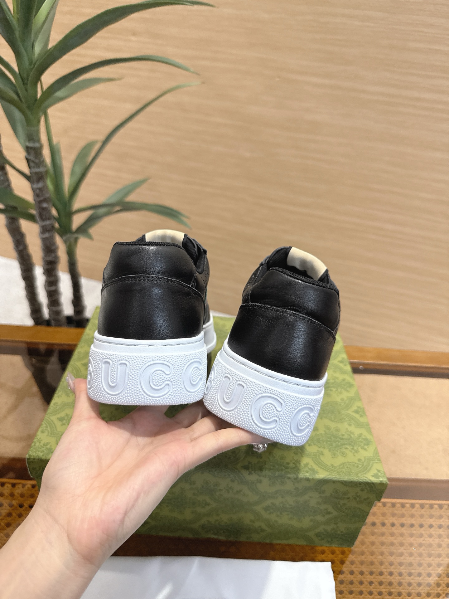 Gucci