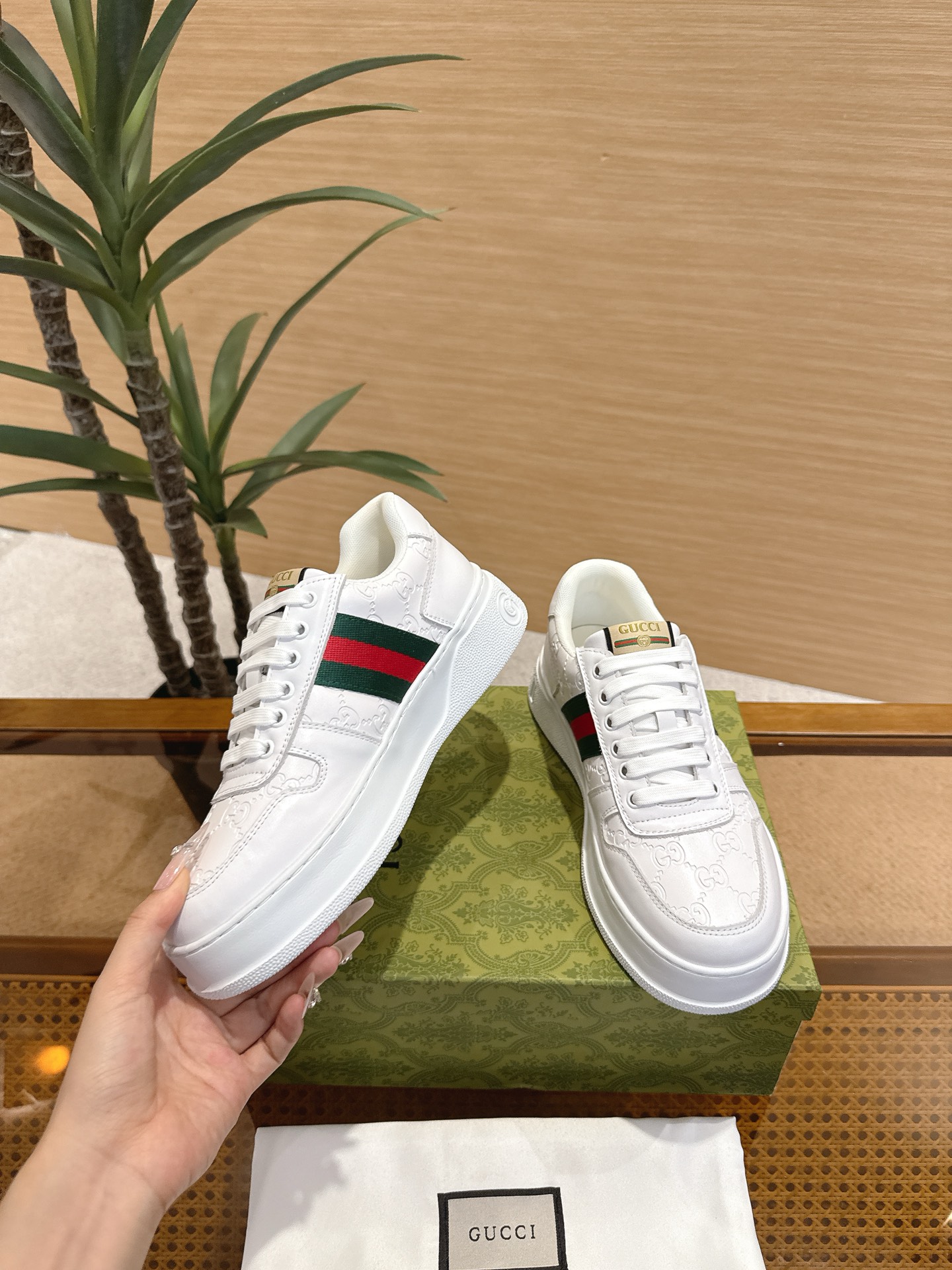 Gucci