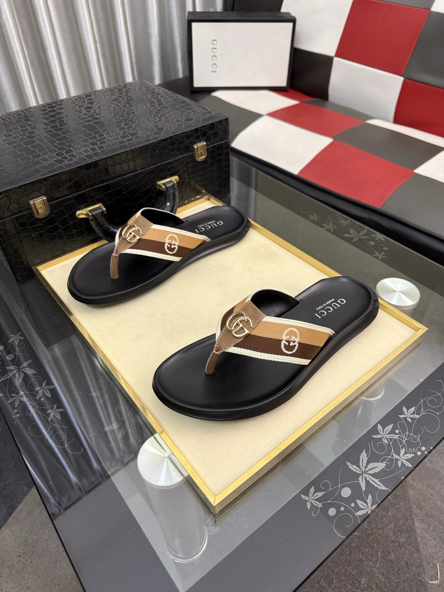 Gucci