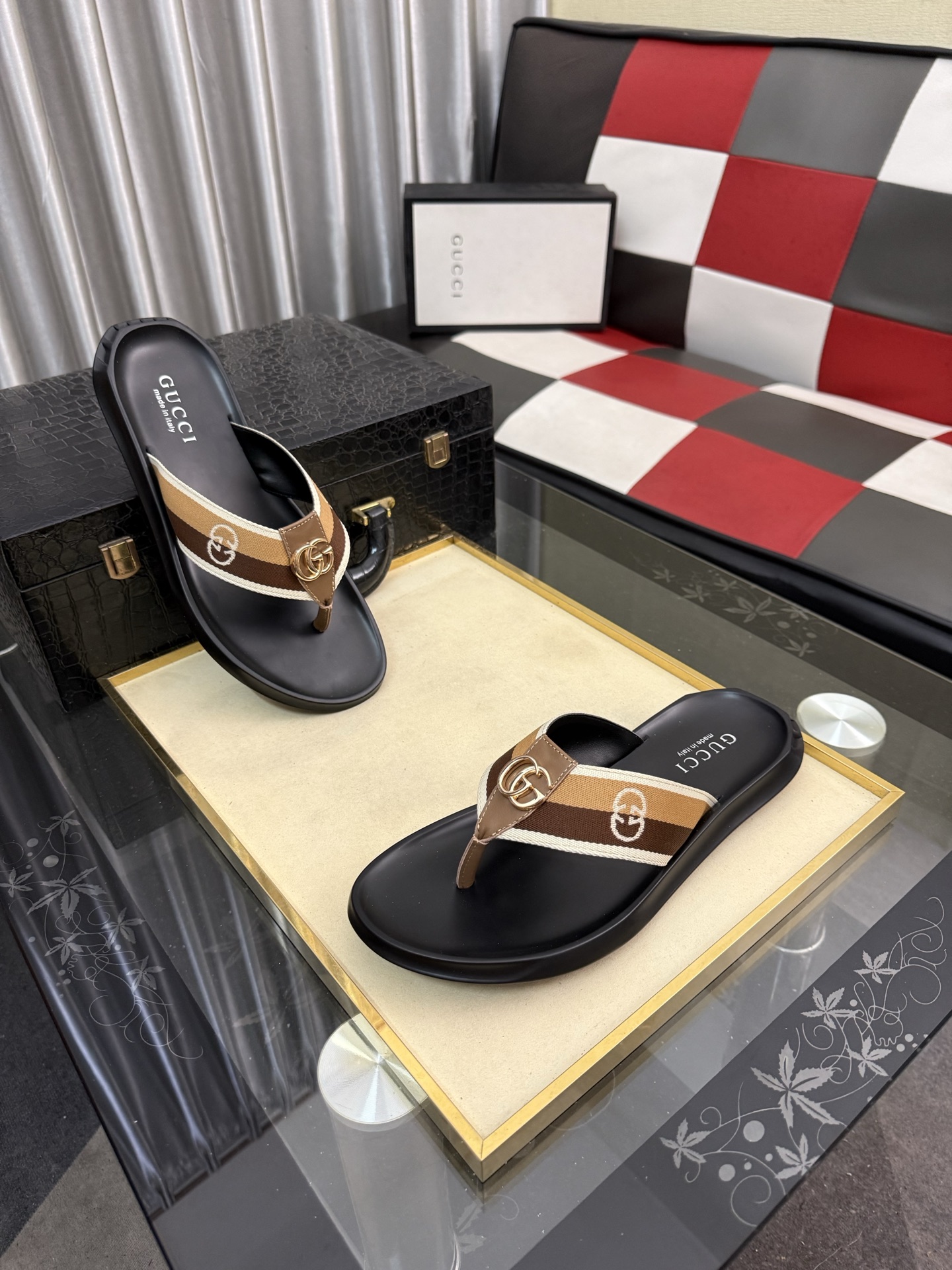 Gucci