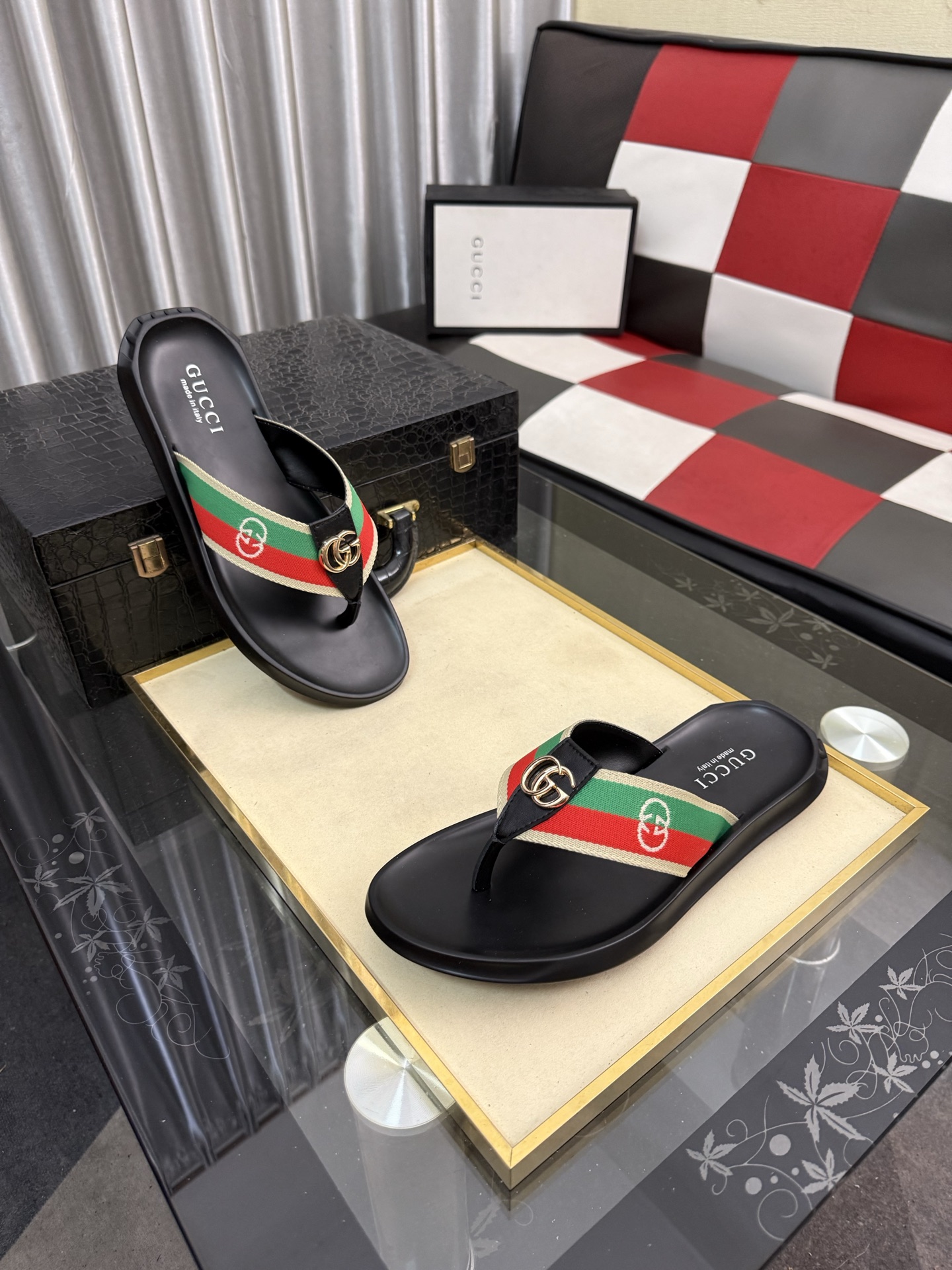 Gucci