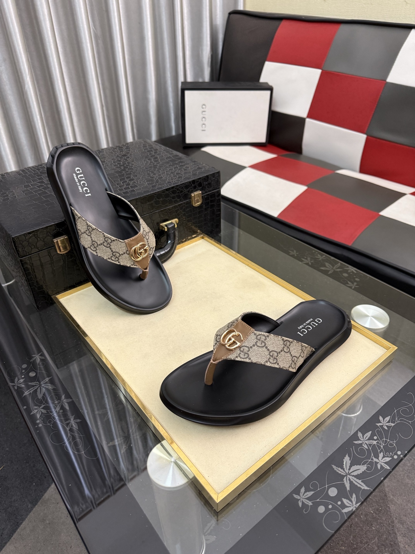 Gucci