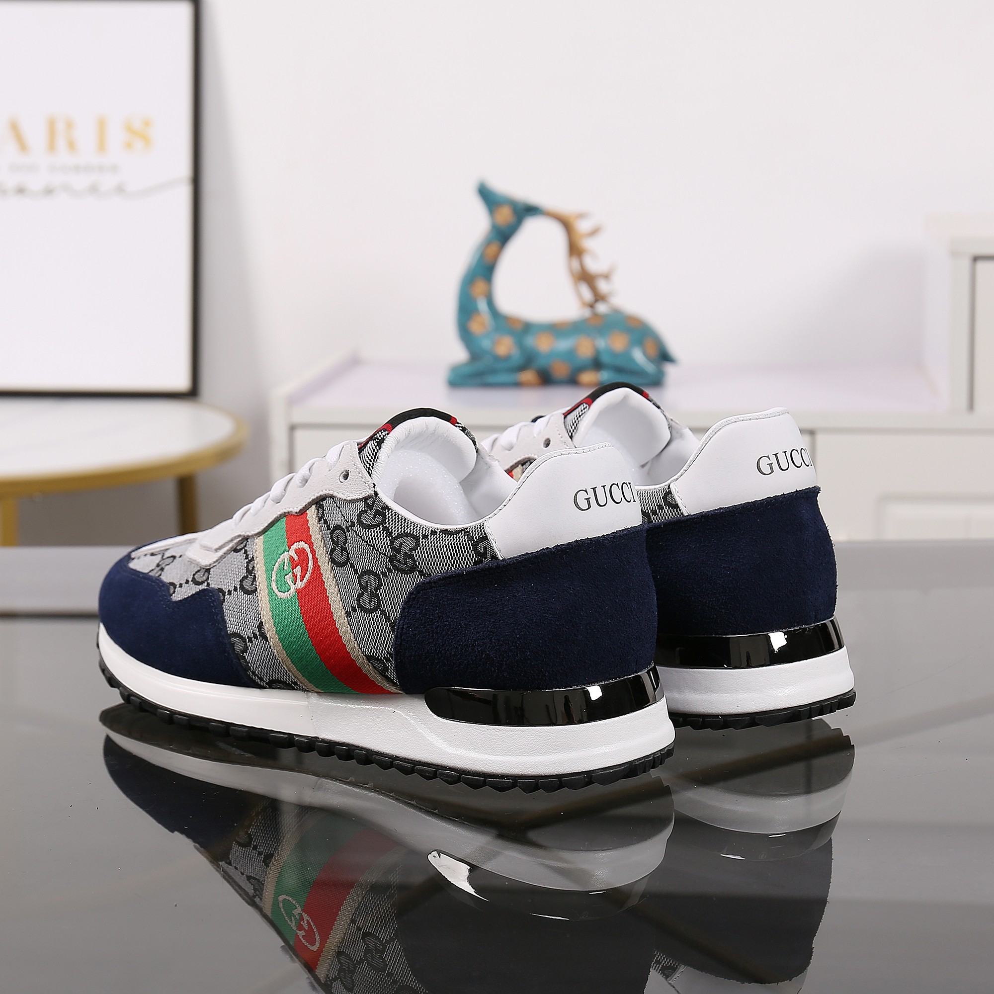 Gucci shoe