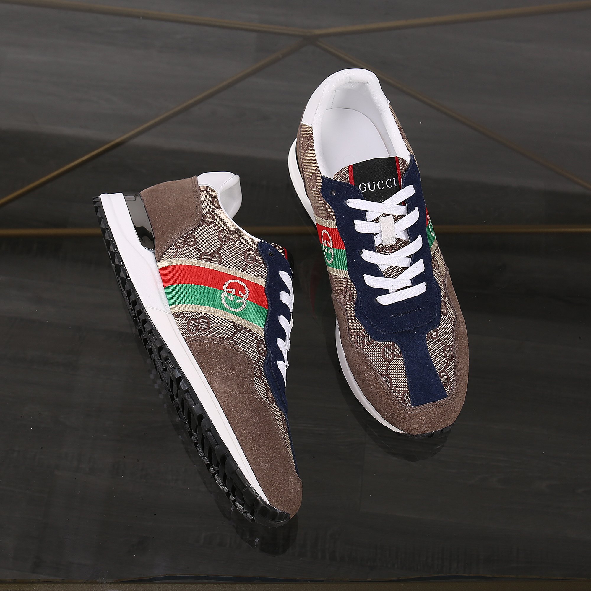 Gucci shoe