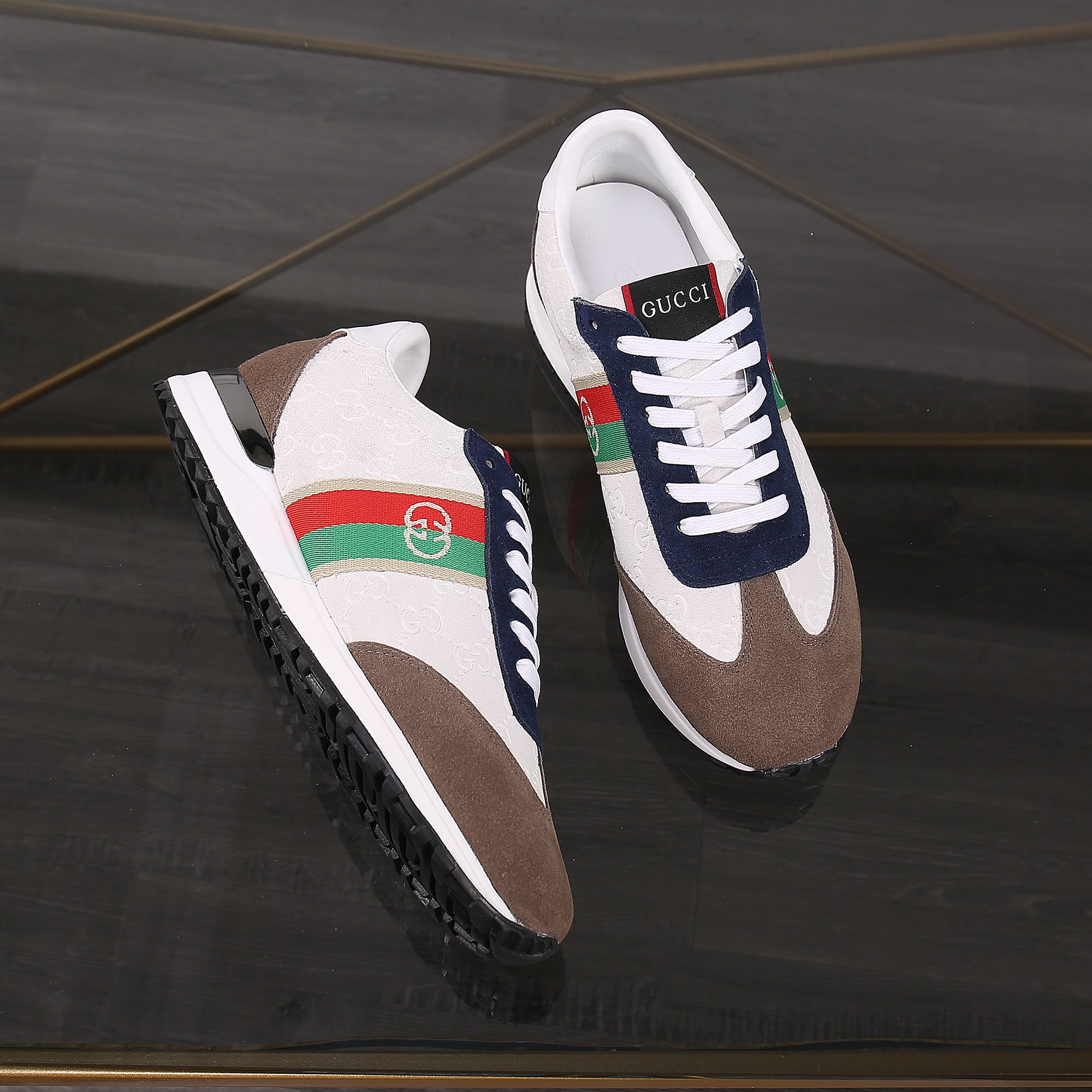 Gucci shoe
