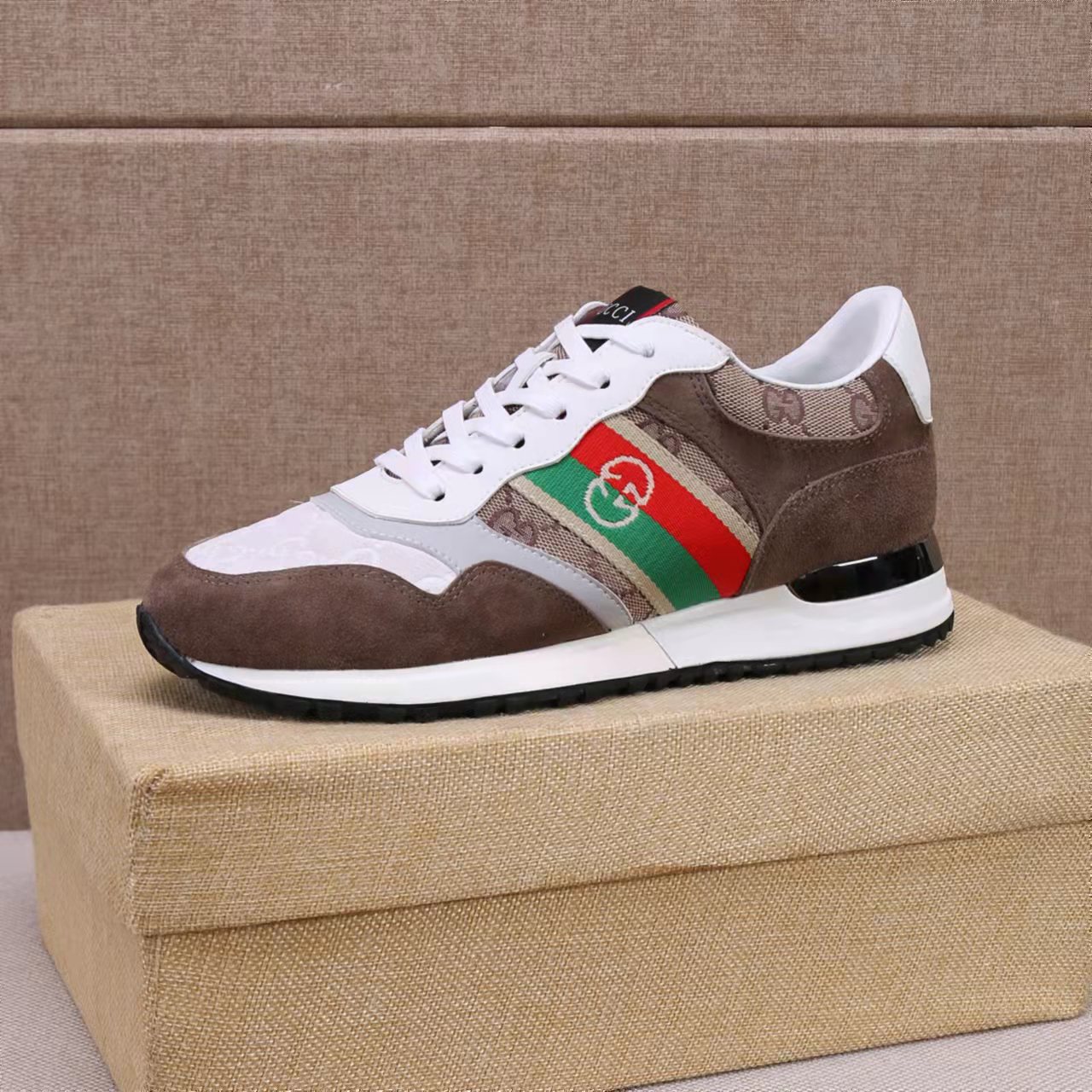 Gucci shoe