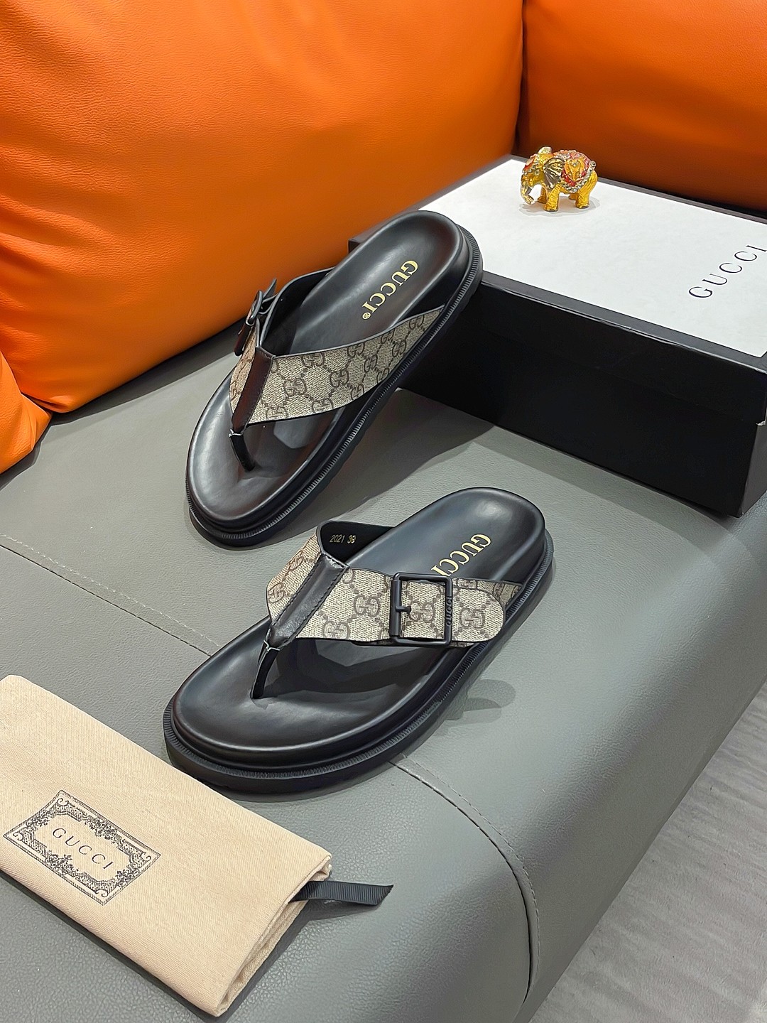 Gucci shoe