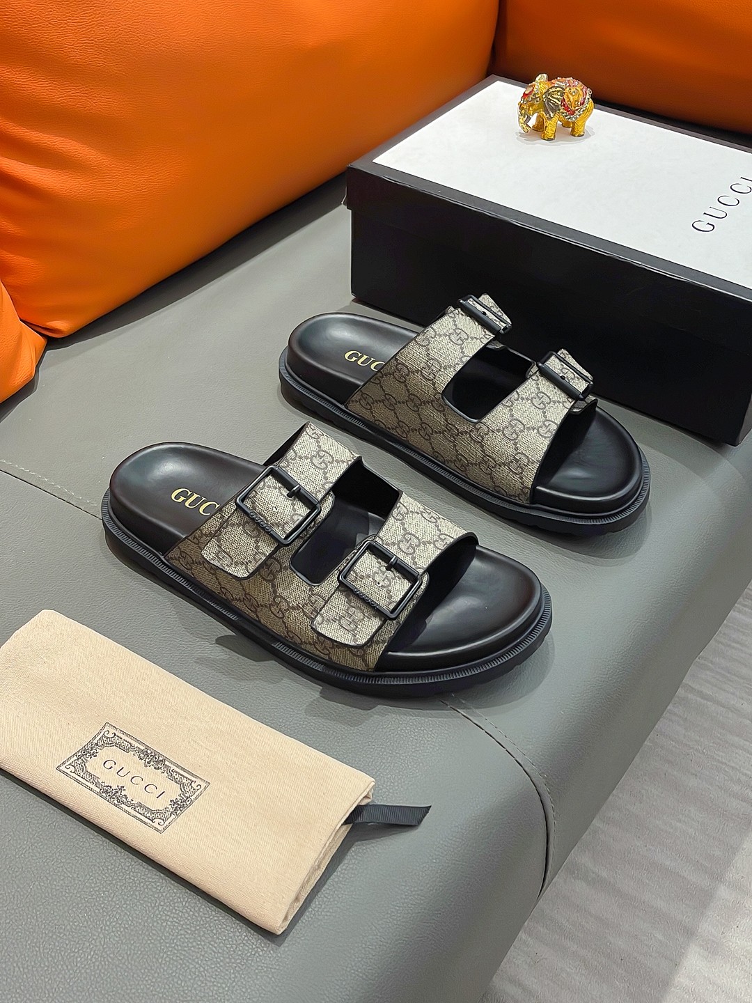 Gucci shoe
