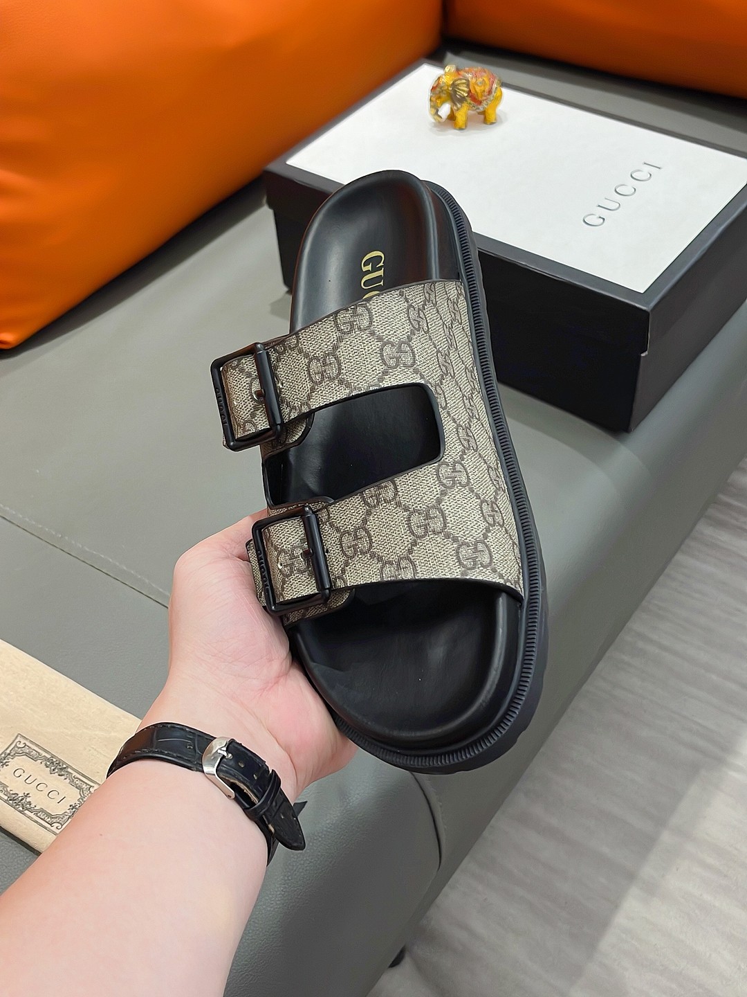Gucci shoe