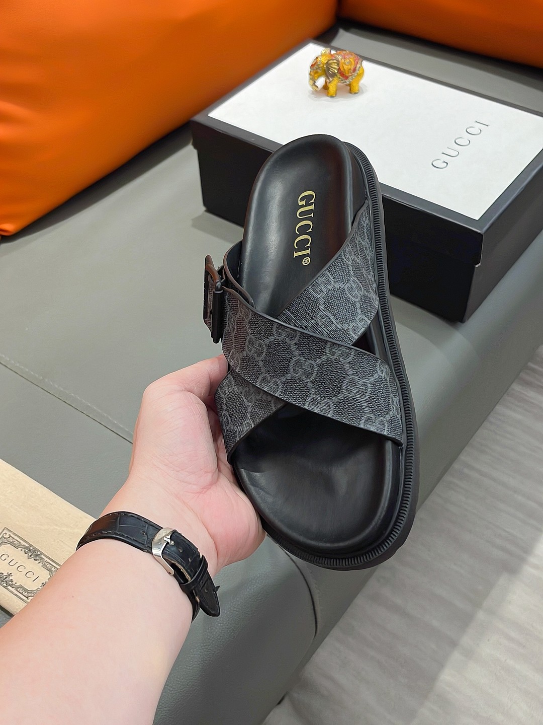 Gucci shoe