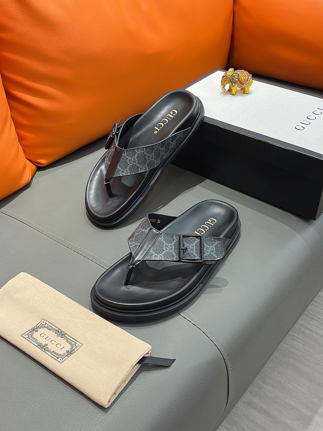 Gucci shoe