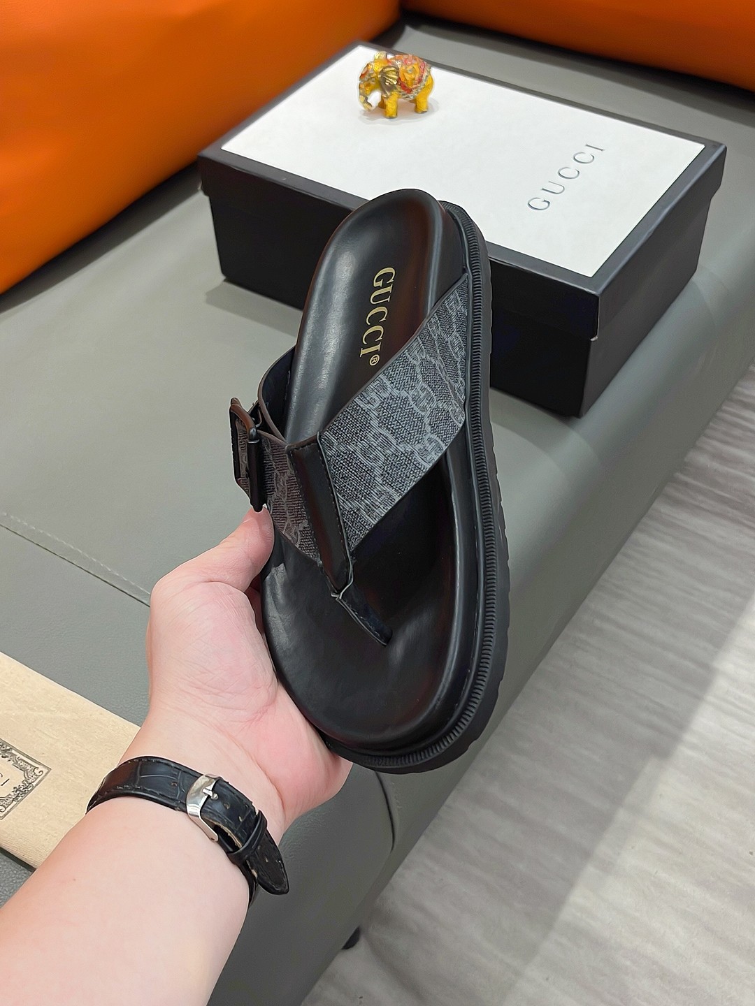 Gucci shoe