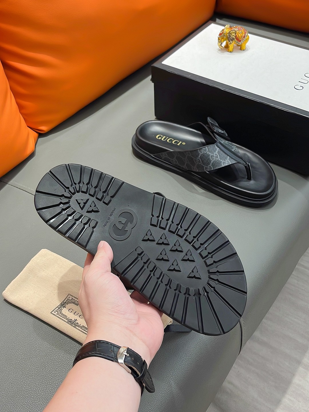 Gucci shoe
