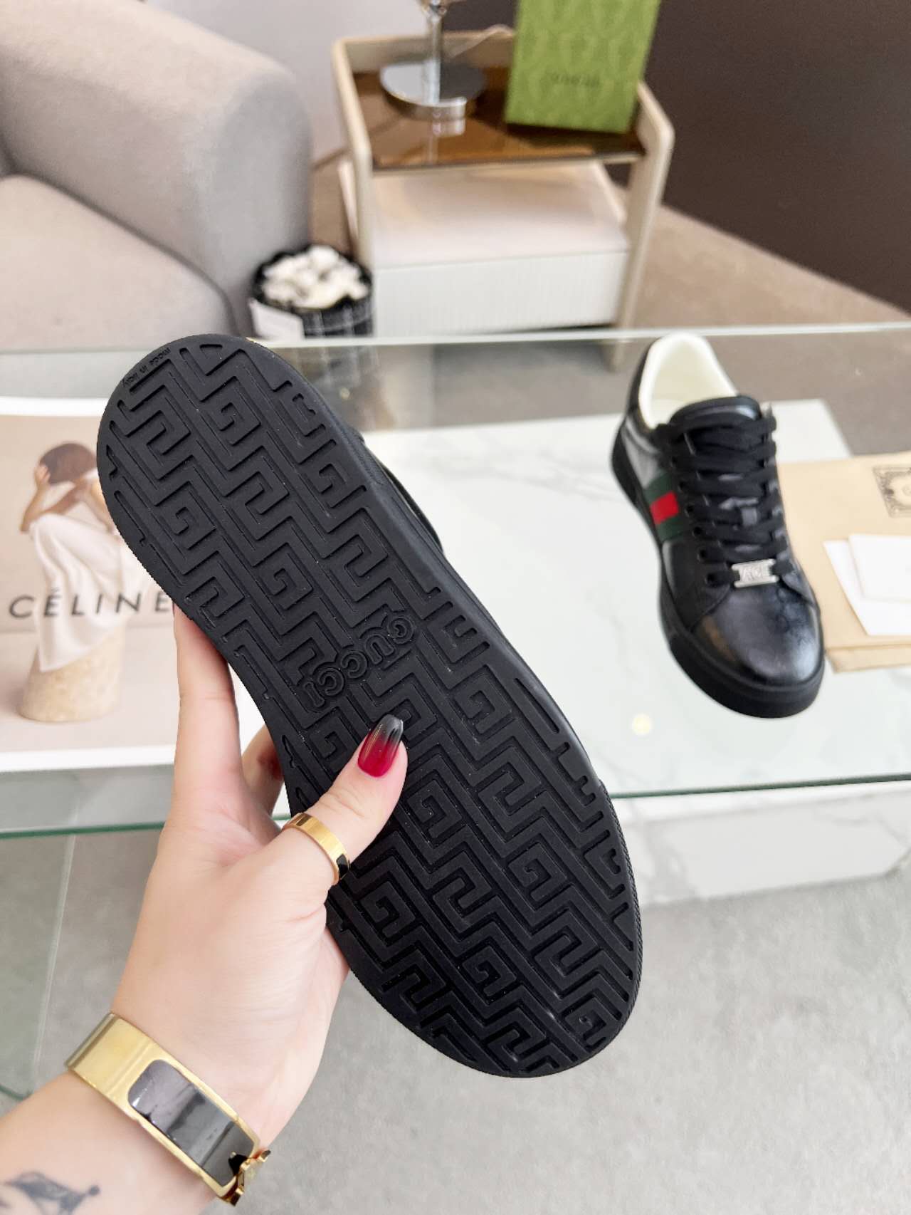 Gucci shoe
