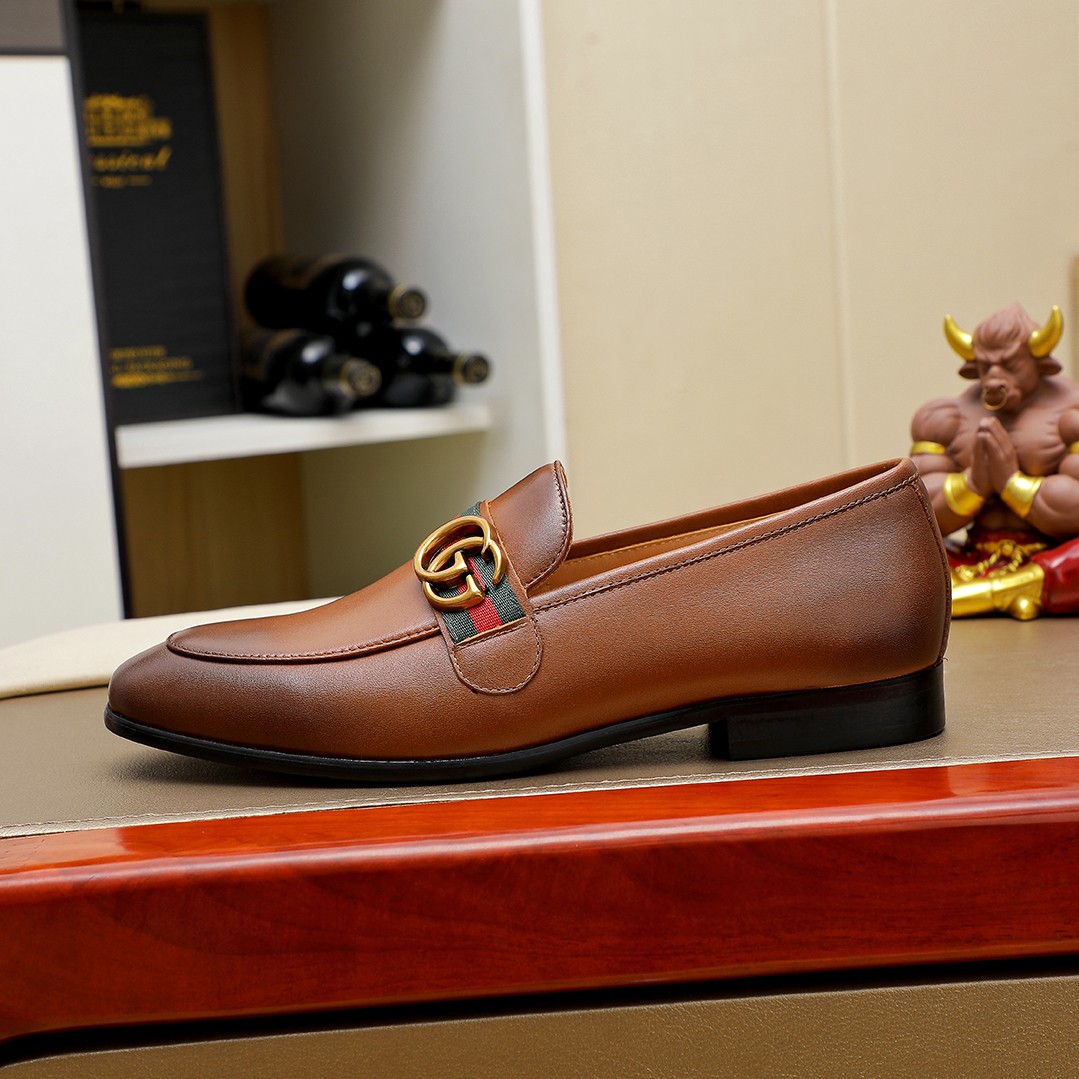 Gucci shoe