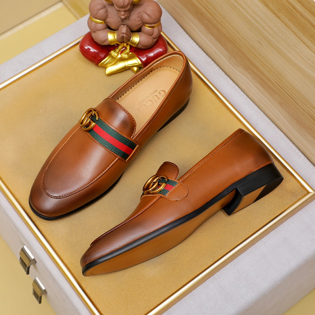 Gucci shoe