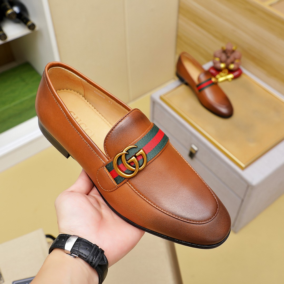 Gucci shoe