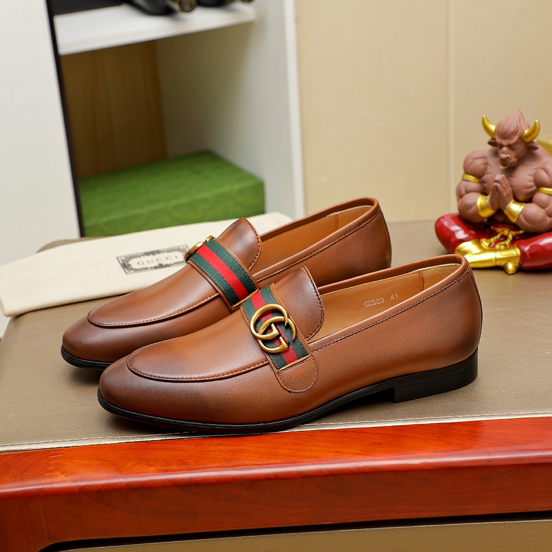 Gucci shoe