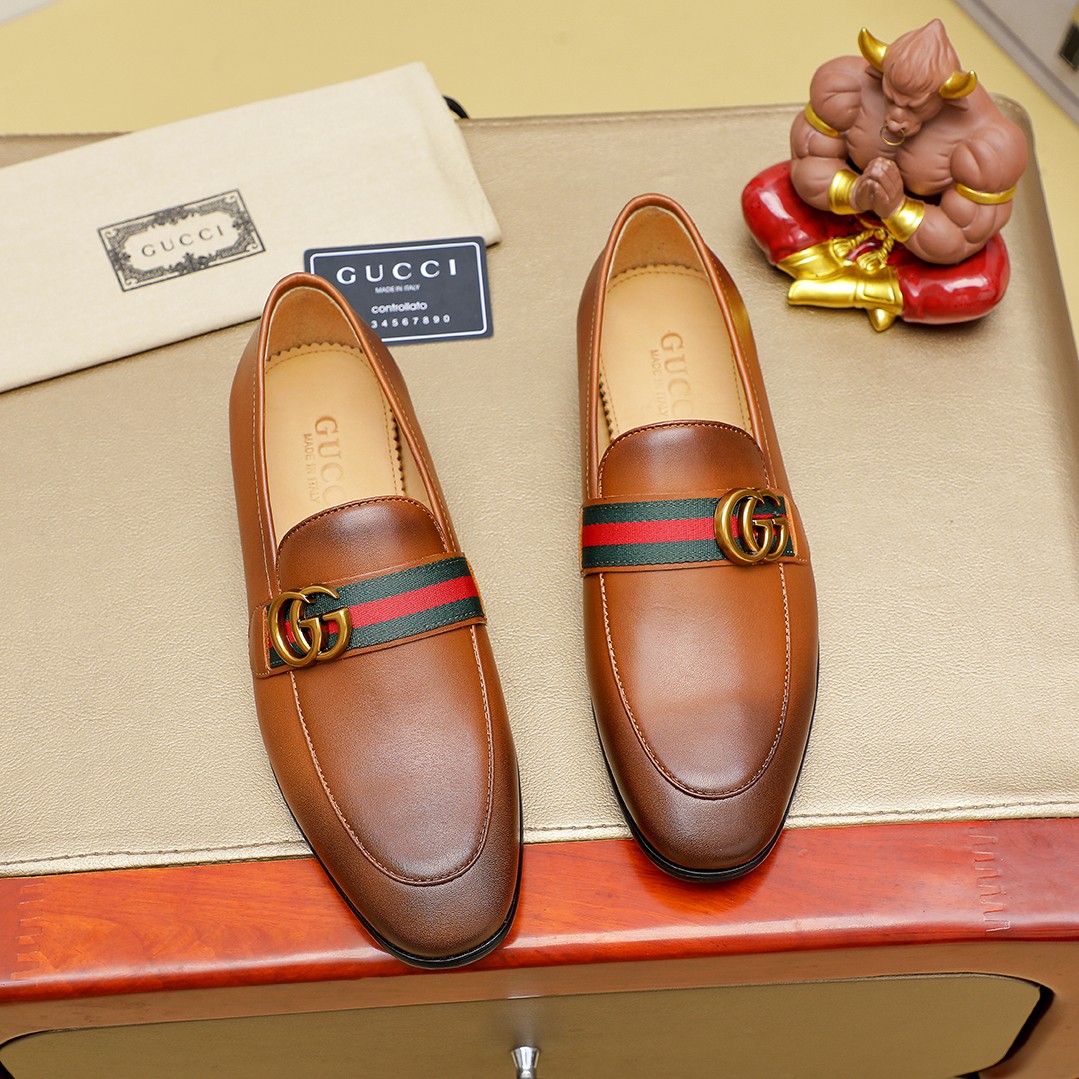 Gucci shoe