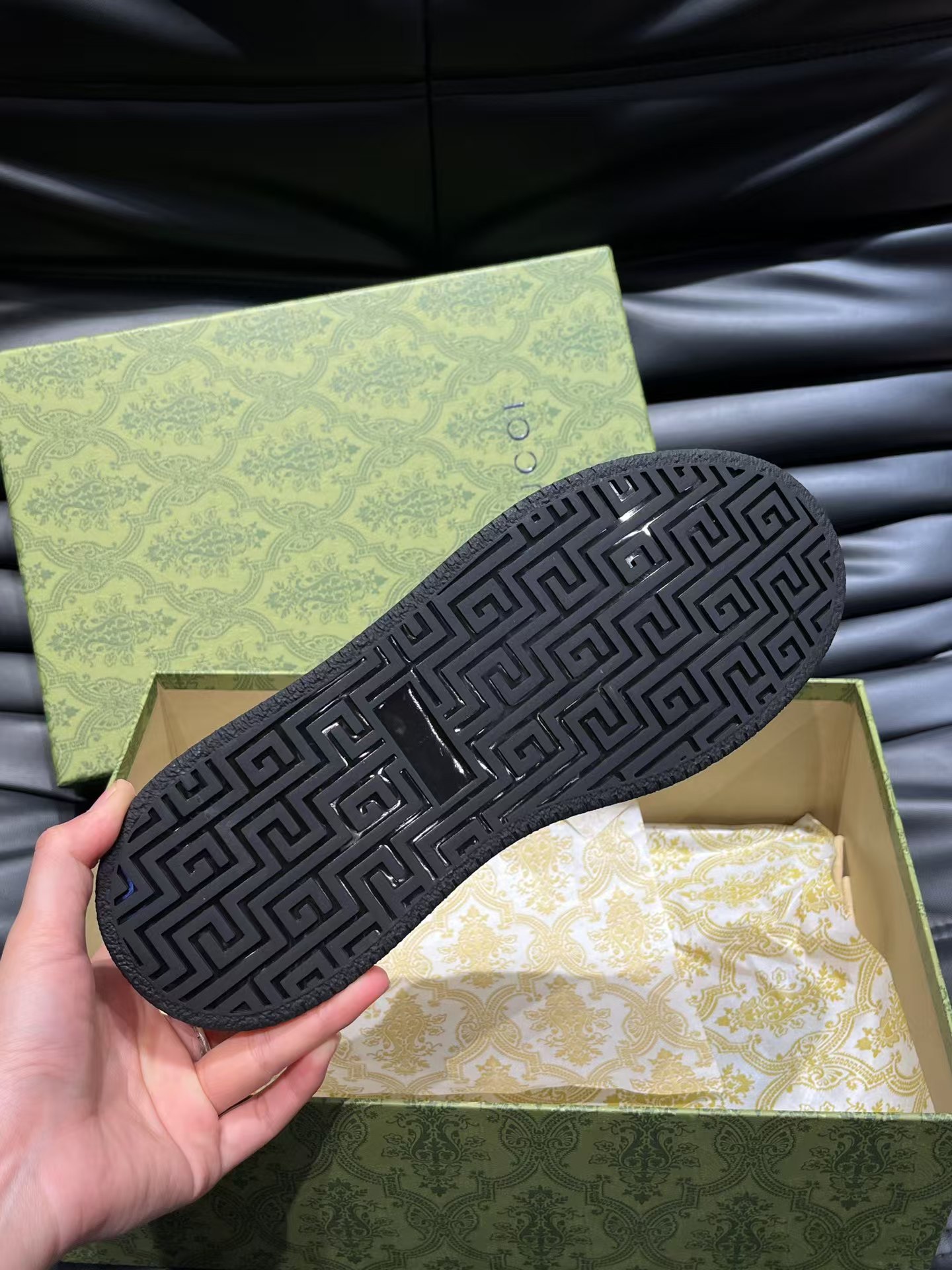 Gucci shoe