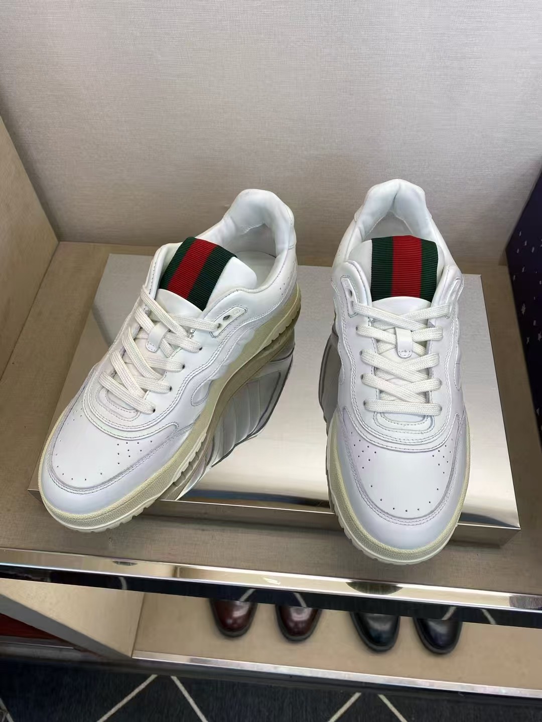 Gucci shoe